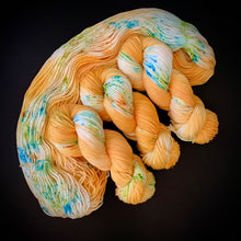 Load image into Gallery viewer, STRUT BITCH STRUT DK :  "MERINO/NYLON"