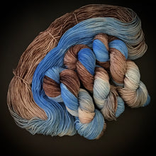 Load image into Gallery viewer, STRUT BITCH STRUT DK :  "MERINO/NYLON"